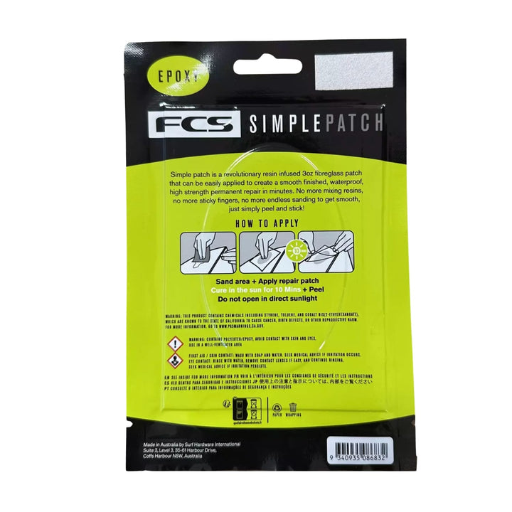 Der FCS Simple Patch Repair Patch - Epoxy von FCS kommt in einer schwarz-gelben Verpackung mit Anweisungen und Sicherheitsinformationen auf der Rückseite sowie Bildern für schnelle Boardreparaturen.
