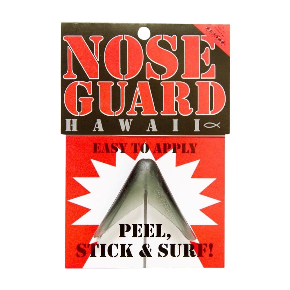 SurfCo Hawaii - Surfboard Noseguard ist ein dreieckiger Schutz in einer durchsichtigen Plastikverpackung mit der Aufschrift "Easy to apply. Peel, stick & surf!" in kräftigem Rot und Schwarz von SurfCo Hawaii.