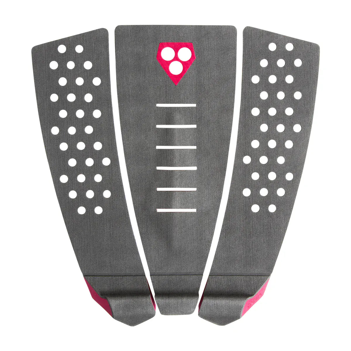 Das Gorilla Grip - Skinny Three Tailpad (Charcoal / Red Plum) von Gorilla ist ein dreiteiliges Pad mit strukturierter Oberfläche, weißen, kreisförmigen Grifflöchern, pinkem Logo in der oberen Mitte, gebogenen Seitenteilen und horizontalen Rillen für zusätzlichen Halt auf dem Surfbrett.