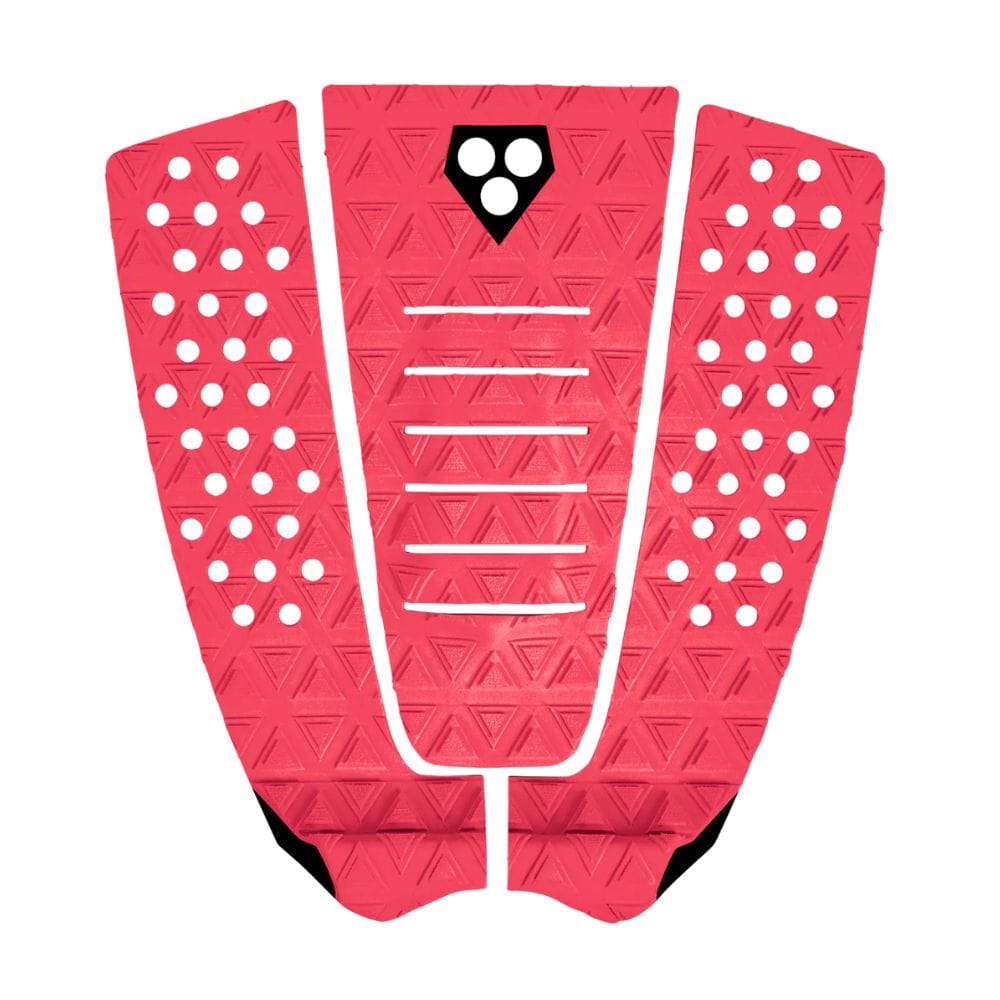 Das Gorilla Grip - The Jane Tailpad (Astro Dust / Black) von Gorilla verfügt über ein dreiteiliges rotes Design mit weißen Aussparungen, einem strukturierten dreieckigen Muster, horizontalen Mittelrillen und einem kleinen schwarzen Bereich in der unteren Mitte für maximalen Grip.