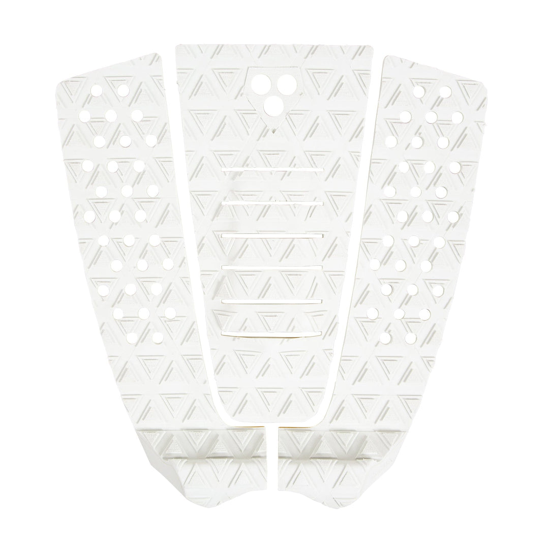 Drei weiße Gorilla Grip - The Jane Tailpads (Cloud) von Gorilla mit geometrischen Dreiecksmustern und kreisförmigen Löchern sind nebeneinander auf einem weißen Hintergrund angeordnet und sorgen für eine hervorragende Boardkontrolle.
