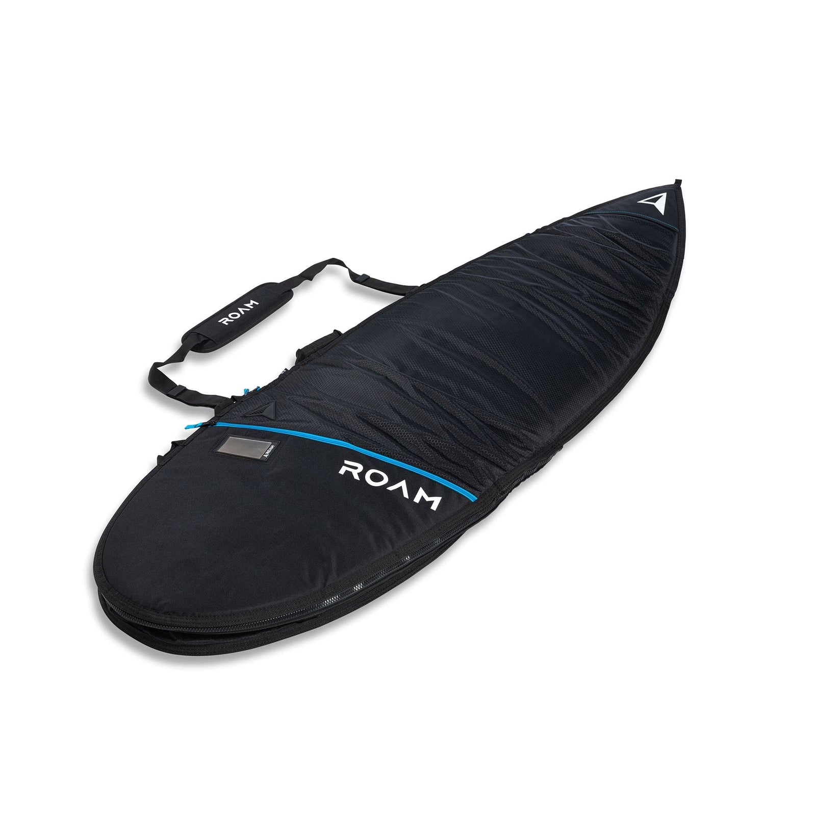 Die ROAM Boardbag Surfboard Tech Bag Short - PLUS von Roam ist schwarz mit einem blauen Akzentstreifen, "ROAM" in weiß, 10mm gepolstertem Schutz, gepolstertem Schultergurt, strapazierfähigem 420D Material, Reißverschluss und verstärkter Nase für zusätzliche Sicherheit.